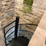 Bed & Breakfast La Maison Des Vendangeurs: Jacuzzi & Seasonal Pool Retreat Martignargues