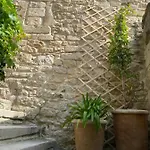 La Maison Des Vendangeurs: Jacuzzi & Seasonal Pool Retreat