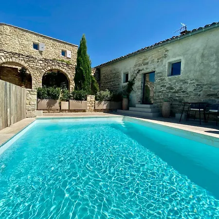La Maison Des Vendangeurs: Jacuzzi & Seasonal Pool Retreat * Martignargues