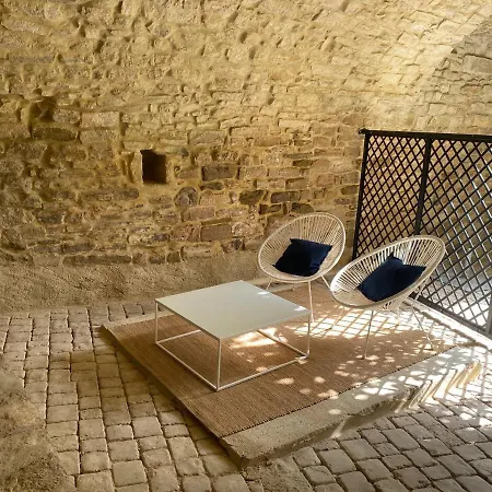 La Maison Des Vendangeurs - Table D'hotes Le Soir Du Jeudi Au Dimanche- Jacuzzi - Balneo - Acces Piscine Pour Toutes Les Sauf Coquet- Piscine De Mai A Mi-octobre Bed & Breakfast