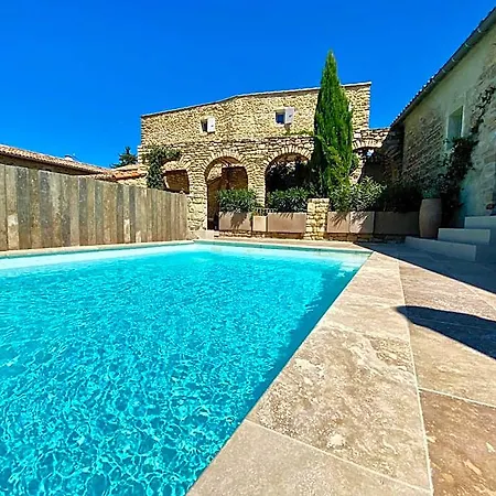 Bed and breakfast La Maison Des Vendangeurs - Table D'hôtes Le Soir Du Jeudi Au Dimanche- Jacuzzi - Balnéo - Acces Piscine Pour Toutes Les Sauf Coquet- Piscine De Mai à Mi-octobre Martignargues