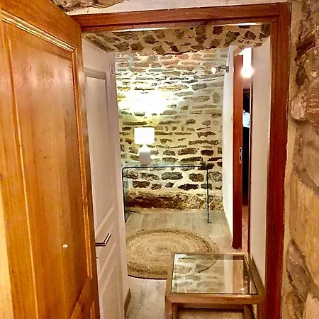 فندق مبيت وإفطار La Maison Des Vendangeurs - Table D'hotes Le Soir Du Jeudi Au Dimanche- Jacuzzi - Balneo - Acces Piscine Pour Toutes Les Sauf Coquet- Piscine De Mai A Mi-octobre Martignargues