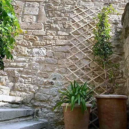 La Maison Des Vendangeurs - Table D'hotes Le Soir Du Jeudi Au Dimanche- Jacuzzi - Balneo - Acces Piscine Pour Toutes Les Sauf Coquet- Piscine De Mai A Mi-octobre Bed & Breakfast Martignargues
