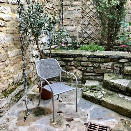 La Maison Des Vendangeurs - Table D'hotes Le Soir Du Jeudi Au Dimanche- Jacuzzi - Balneo - Acces Piscine Pour Toutes Les Sauf Coquet- Piscine De Mai A Mi-octobre Martignargues