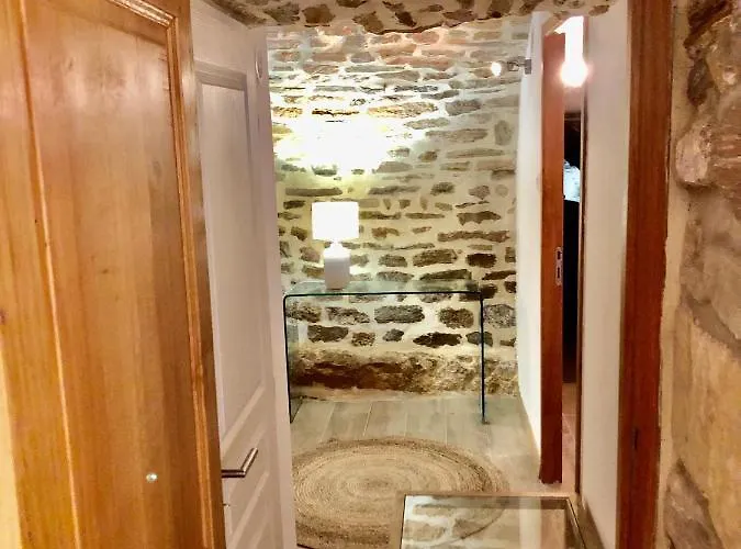 La Maison Des Vendangeurs - Table D'hotes Le Soir Du Jeudi Au Dimanche- Jacuzzi - Balneo - Acces Piscine Pour Toutes Les Sauf Coquet- Piscine De Mai A Mi-octobre Frühstückspension 4*